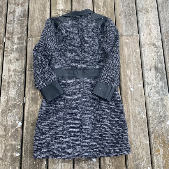 Yoki New York Outerwear Collection Tweed Coat - Picture 7 of 9